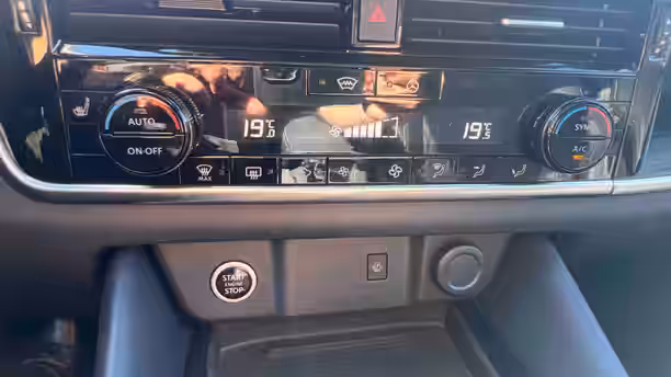 NISSAN QASHQAI 2021 21 / 26