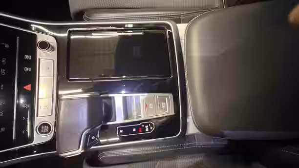 AUDI Q7 20 / 26