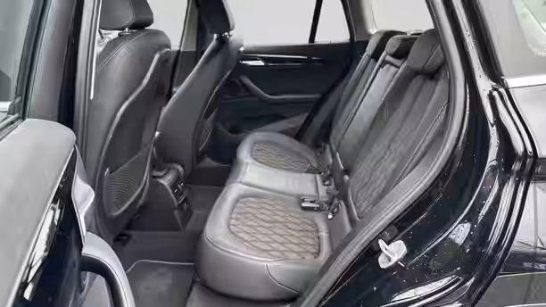 BMW X1 F48 LCI 20 / 23