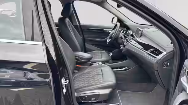 BMW X1 F48 LCI 23 / 23