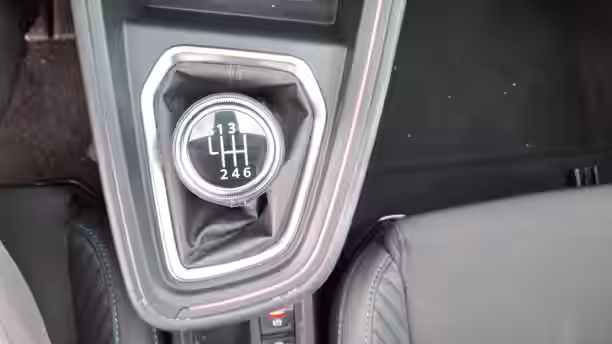 RENAULT CLIO V 22 / 22