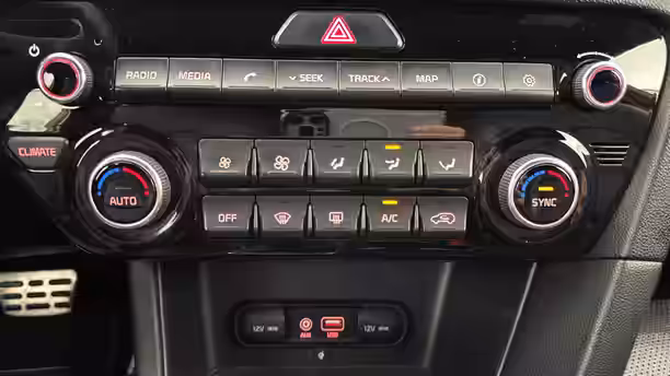 KIA SPORTAGE 23 / 33