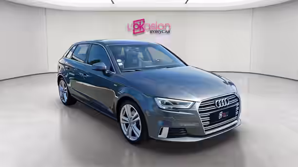 AUDI A3 SPORTBACK 7 / 32