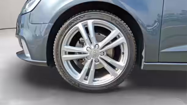 AUDI A3 SPORTBACK 16 / 32