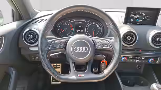 AUDI A3 SPORTBACK 22 / 32