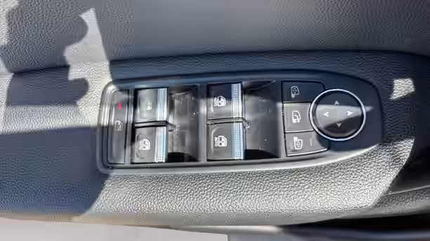 RENAULT CAPTUR 17 / 28