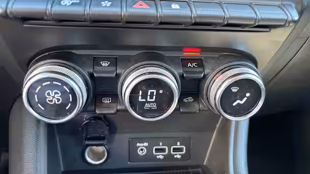 RENAULT CAPTUR 21 / 28