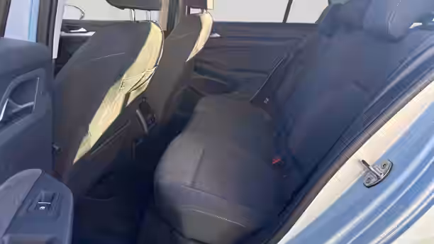 VOLKSWAGEN GOLF 18 / 27