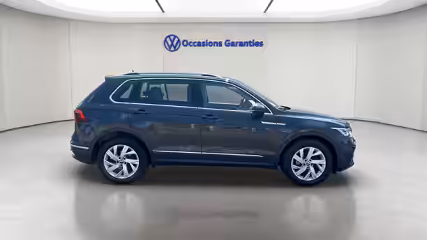 VOLKSWAGEN TIGUAN 6 / 29