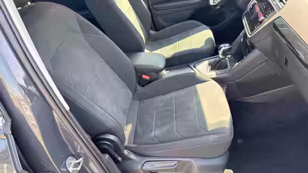 VOLKSWAGEN TIGUAN 24 / 29