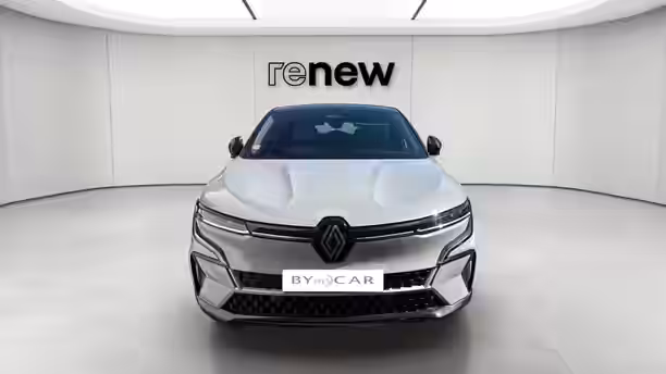 RENAULT MEGANE E-TECH 8 / 25