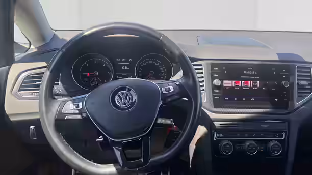 VOLKSWAGEN GOLF SPORTSVAN 22 / 26