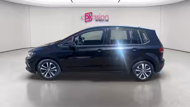 VOLKSWAGEN GOLF SPORTSVAN 2 / 26