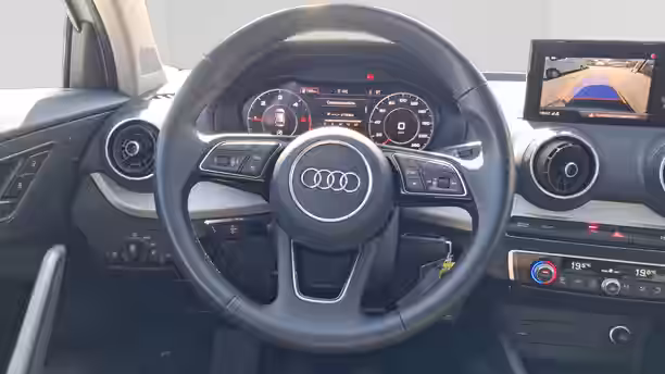 AUDI Q2 10 / 42