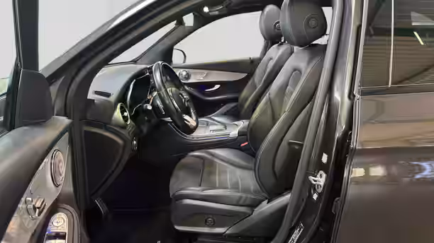 MERCEDES GLC 28 / 35