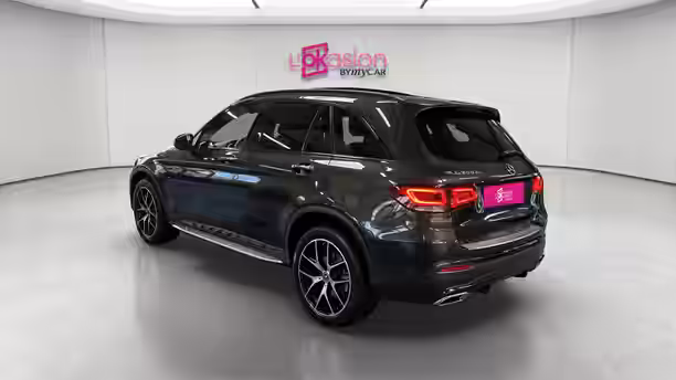 MERCEDES GLC 3 / 35