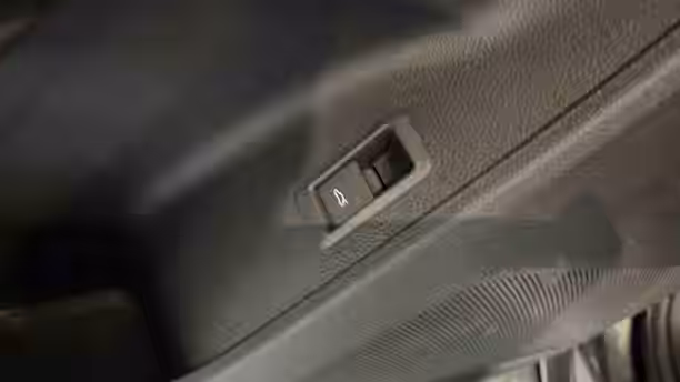 AUDI Q3 SPORTBACK 30 / 32