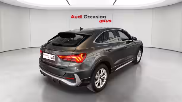 AUDI Q3 SPORTBACK 5 / 32