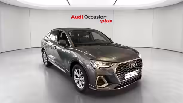 AUDI Q3 SPORTBACK 7 / 32