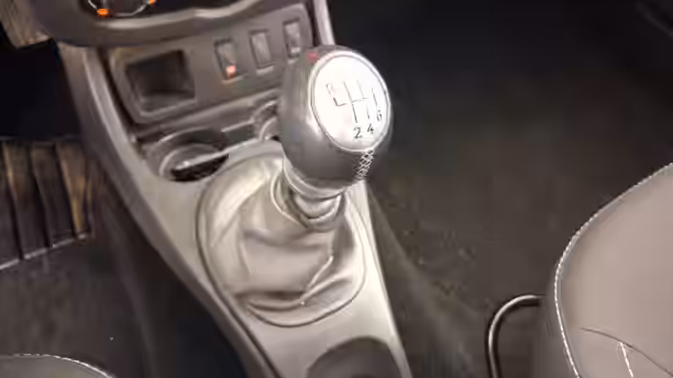 DACIA DUSTER 22 / 30