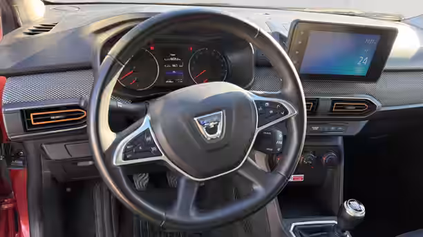 DACIA SANDERO 10 / 22