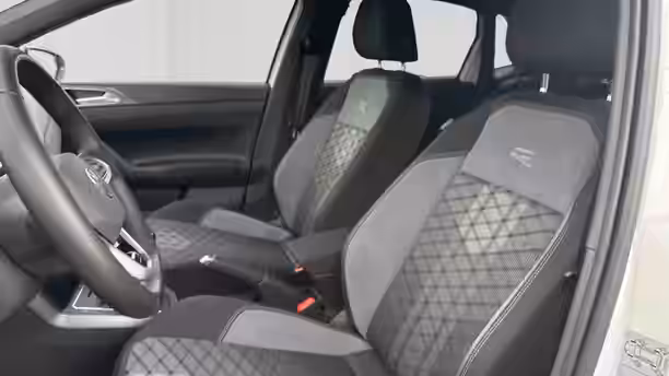 VOLKSWAGEN POLO 11 / 18