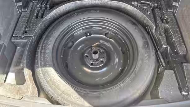 VOLKSWAGEN TIGUAN 15 / 25