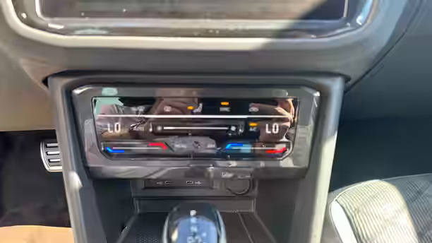 VOLKSWAGEN TIGUAN 20 / 25