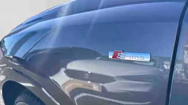 AUDI Q3 24 / 28