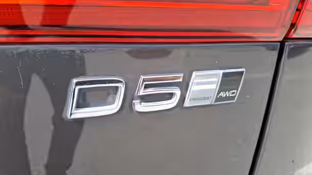 VOLVO XC60 64 / 104