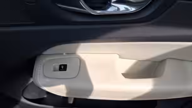 VOLVO XC60 79 / 104