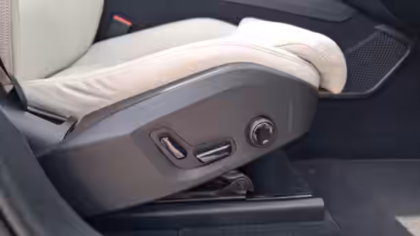 VOLVO XC60 62 / 104