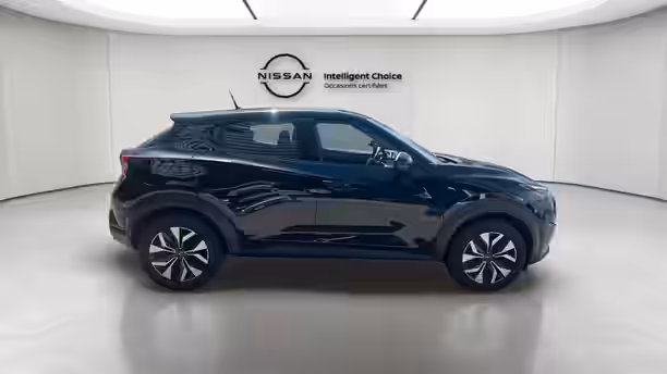 NISSAN JUKE 2023 6 / 20