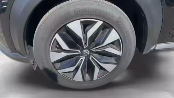 NISSAN JUKE 2023 13 / 20