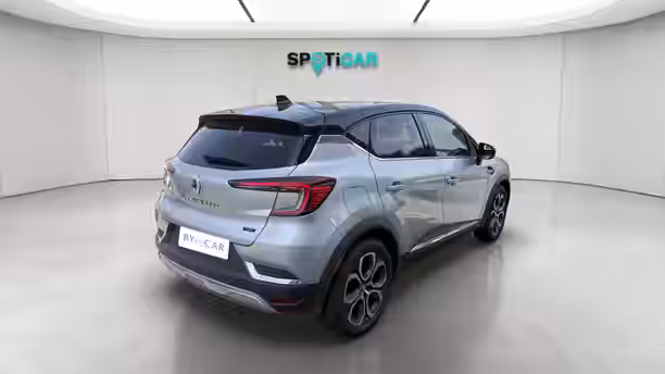 RENAULT CAPTUR 5 / 21