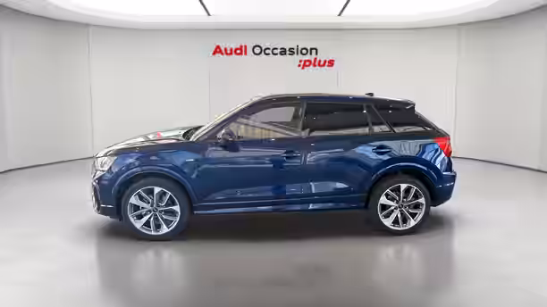 AUDI Q2 2 / 18