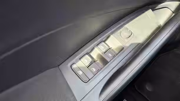 SKODA FABIA 27 / 31