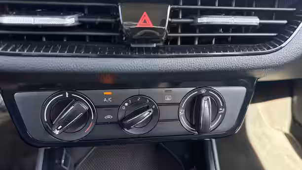 SKODA FABIA 11 / 31