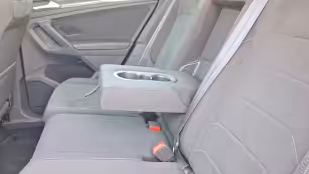 VOLKSWAGEN TIGUAN 26 / 39