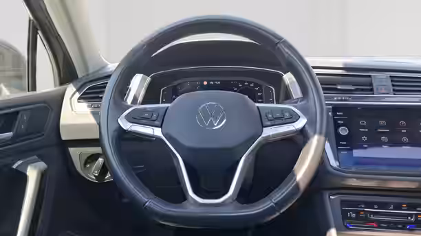 VOLKSWAGEN TIGUAN 10 / 39