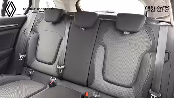 RENAULT MEGANE IV ESTATE 25 / 34