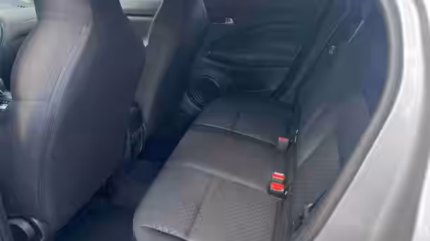 NISSAN JUKE 12 / 23
