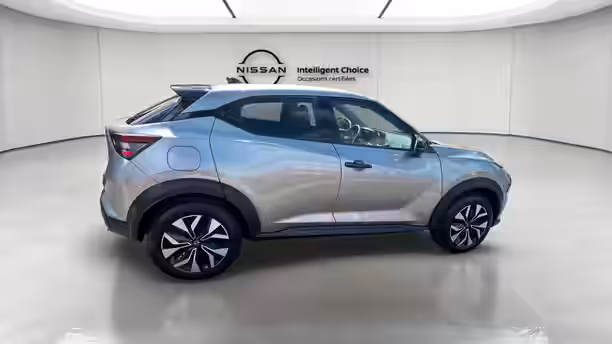 NISSAN JUKE 6 / 23