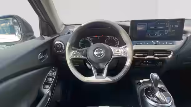 NISSAN JUKE 10 / 23