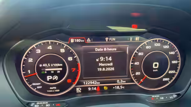 AUDI Q2 10 / 29