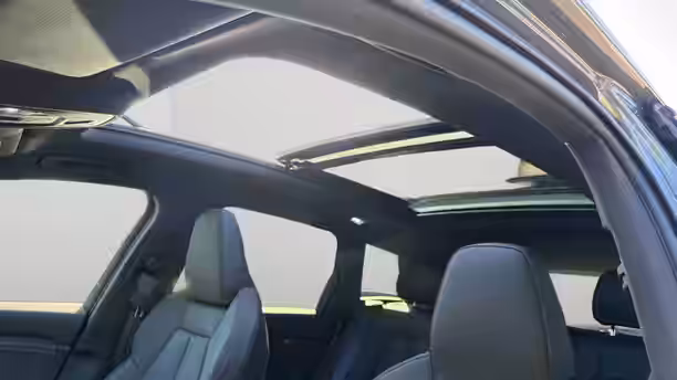 AUDI Q6 E-TRON 17 / 34
