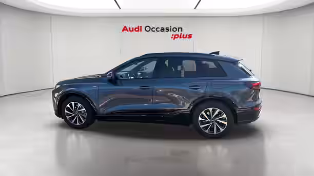 AUDI Q6 E-TRON 2 / 34