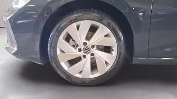 VOLKSWAGEN GOLF 14 / 18