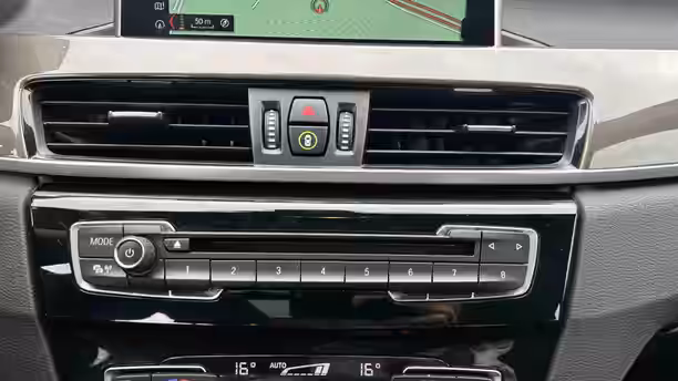 BMW X1 F48 20 / 22