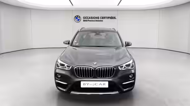 BMW X1 F48 8 / 22